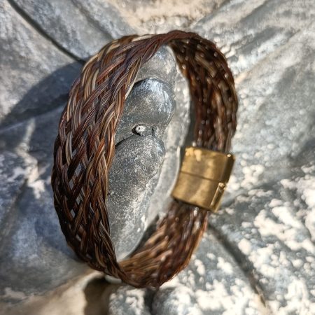 Paardenhaar armband - dubbel gevlochten - bruin