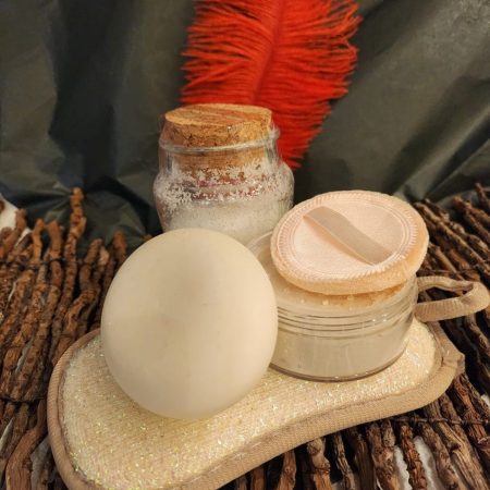 Gezicht scrub - body block - body powder - verschillende geuren